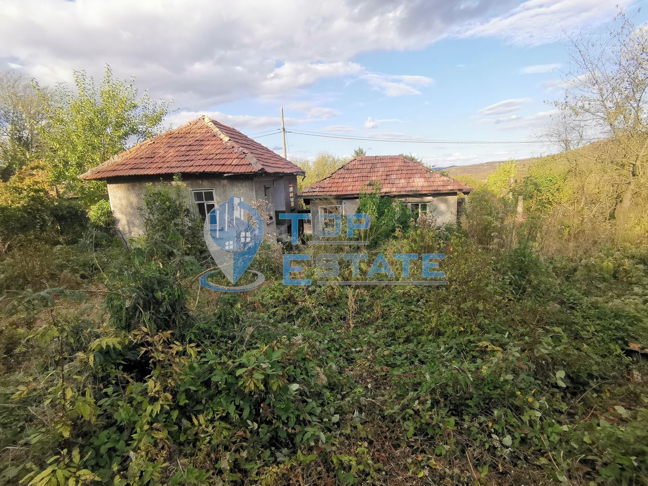 Два съседни имота подходящи за ФЕЦ в село Джулюница област Велико Търново - 0