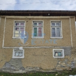 Къща с вътрешна тоалетна и частичен ремонт в село Ново градище, област Велико Търново - 0