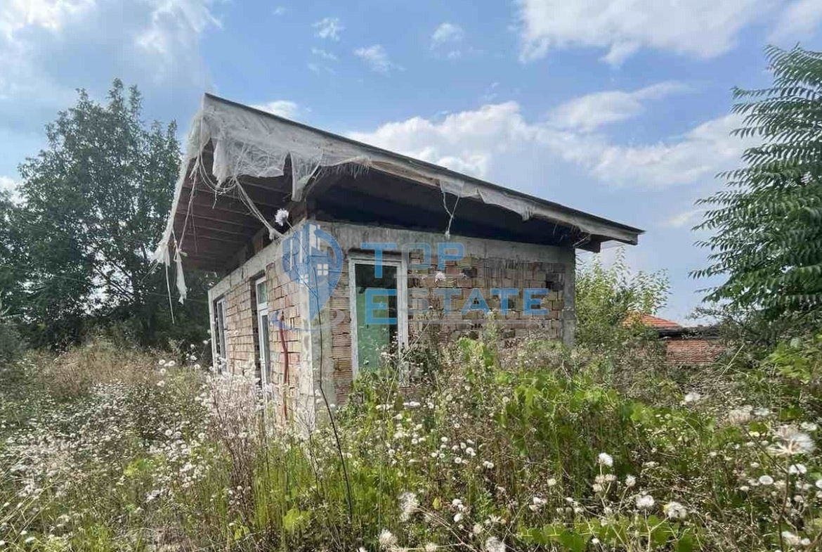 Новопостроена къща за довършване в село Драгижево - 0