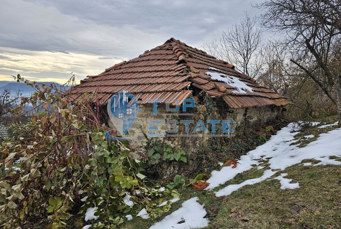 Парцел в регулация с прекрасна панорама в с. Кормянско до Севлиево - 0