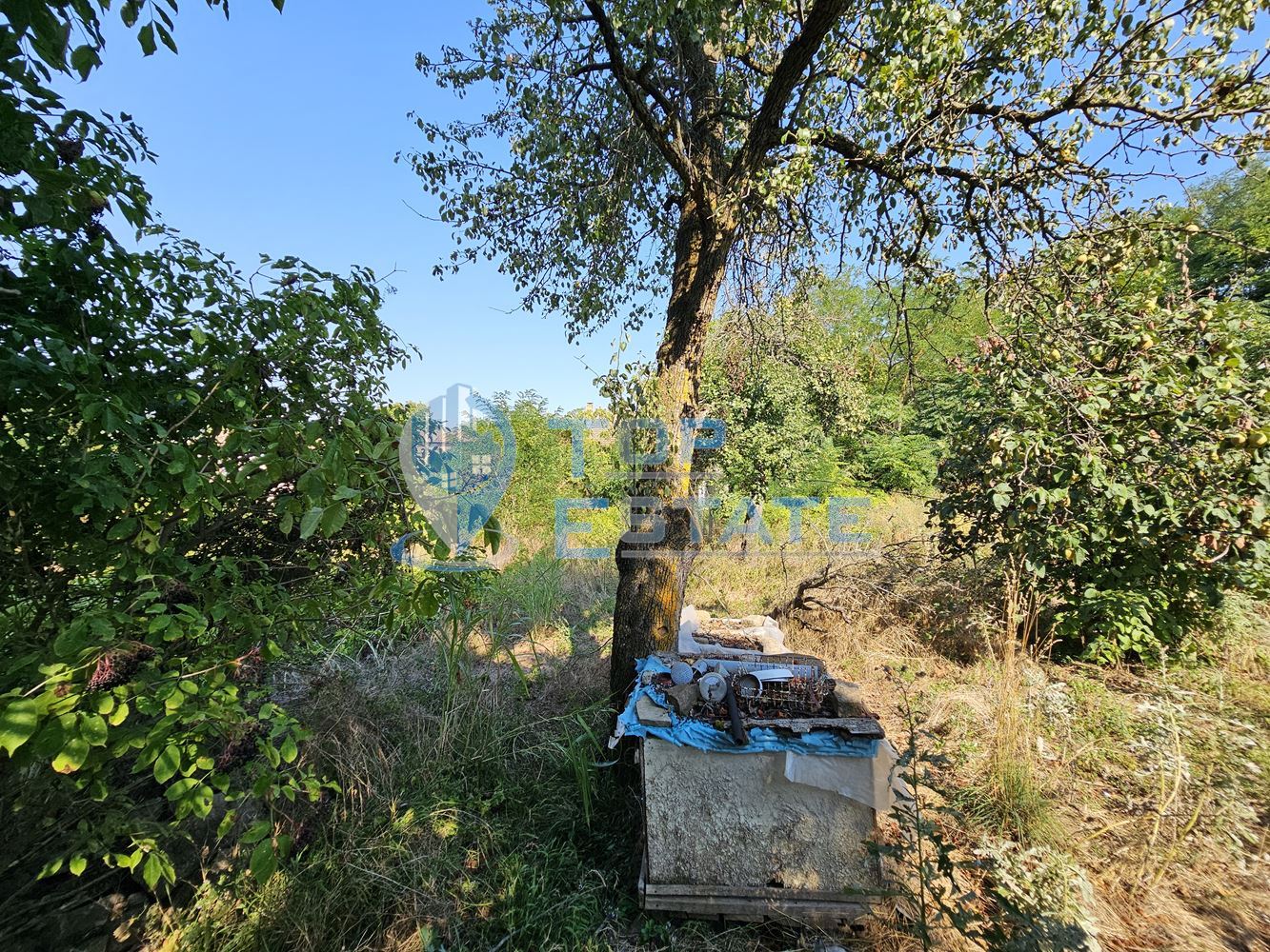 Къща в село Горско Калугерово в непосредствена близост до язовир Александър Стамболийски - 0