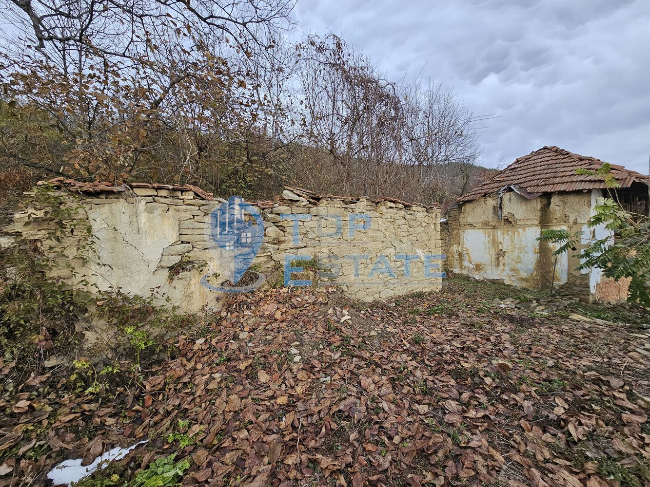 Парцел в регулация с прекрасна панорама в с. Кормянско до Севлиево - 0