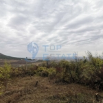 Парцел със стара къща във вилната зона на град Горна Оряховица, област Велико Търново - 0