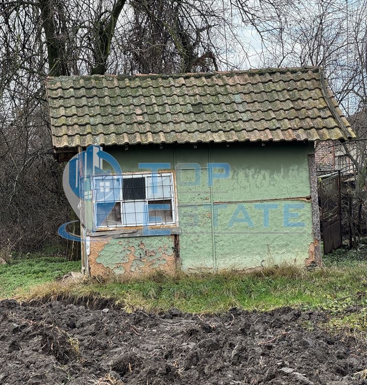 Парцел с кладенец и електричество в регулацията на с. Самоводене, област Велико Търново - 0