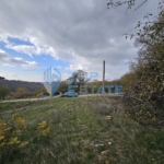Голям парцел със стара къща в село Ново градище, община Стражица - 0