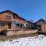 Двуетажна масивна къща с красива гледка в град Борово, област Русе - 0