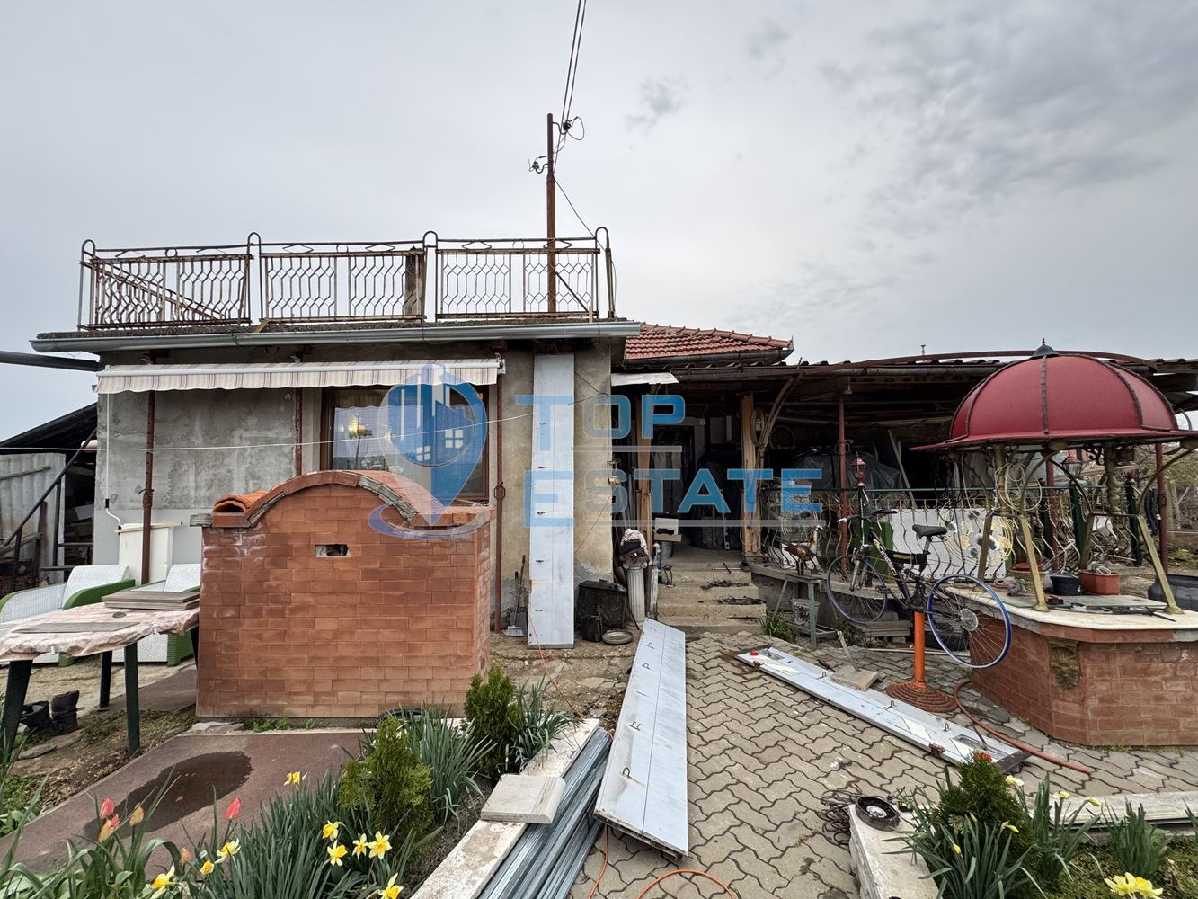 Къща с кладенец в село Правда, област Велико Търново - 0