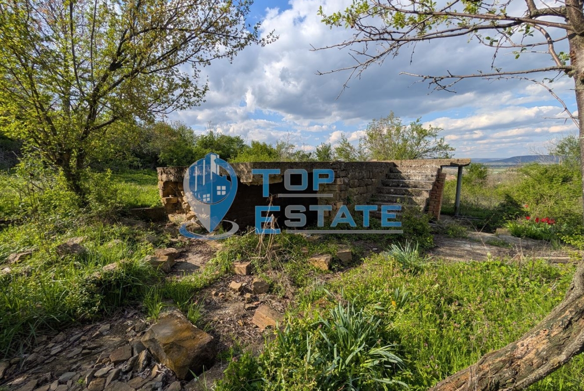 Парцел в регулация с красива панорама в село Джулюница - 0