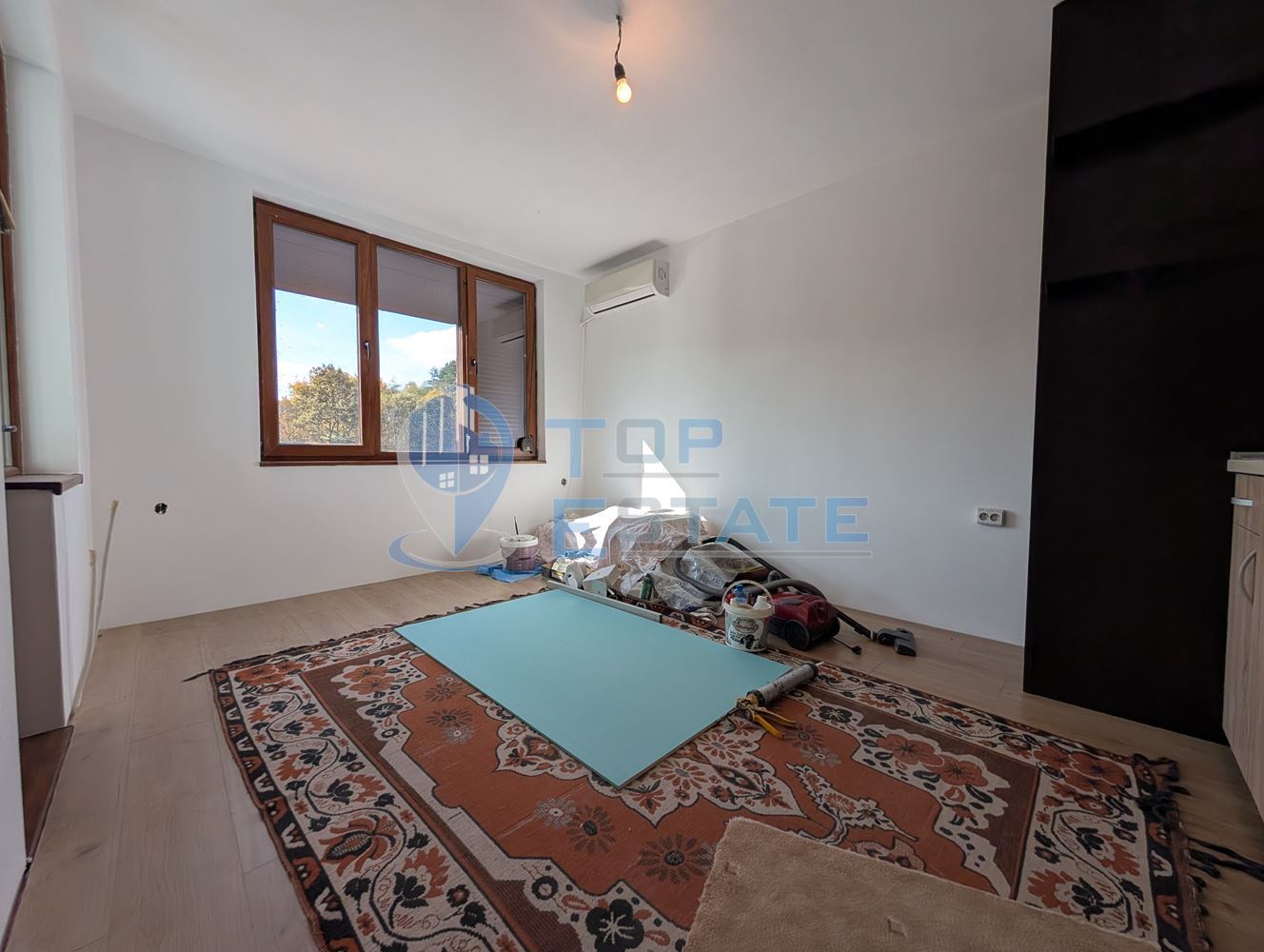 Тристаен тухлен апартамент в квартал Светушка, град Трявна - 0