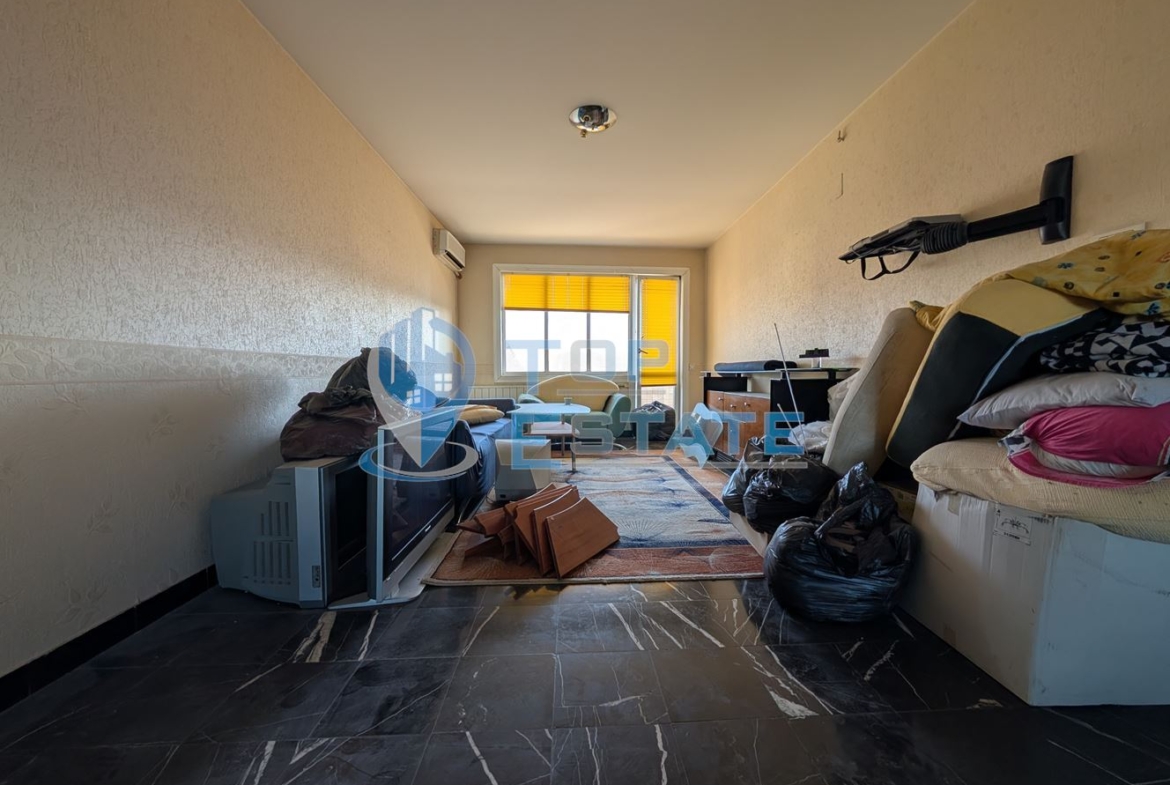 Тухлен тризонет в квартал Зона Б на град Велико Търново - 0