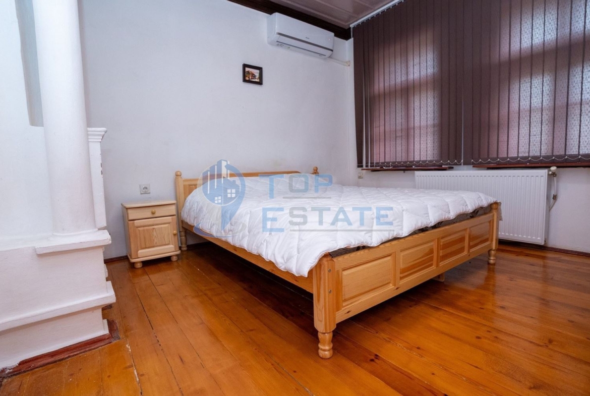 Успешно работеща къща за гости с басейн и отлична репутация в село Миндя - 0