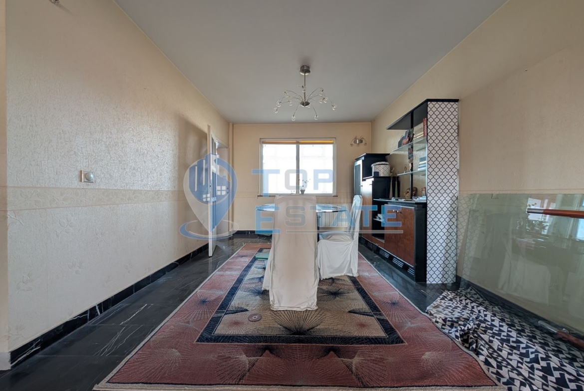 Тухлен тризонет в квартал Зона Б на град Велико Търново - 0