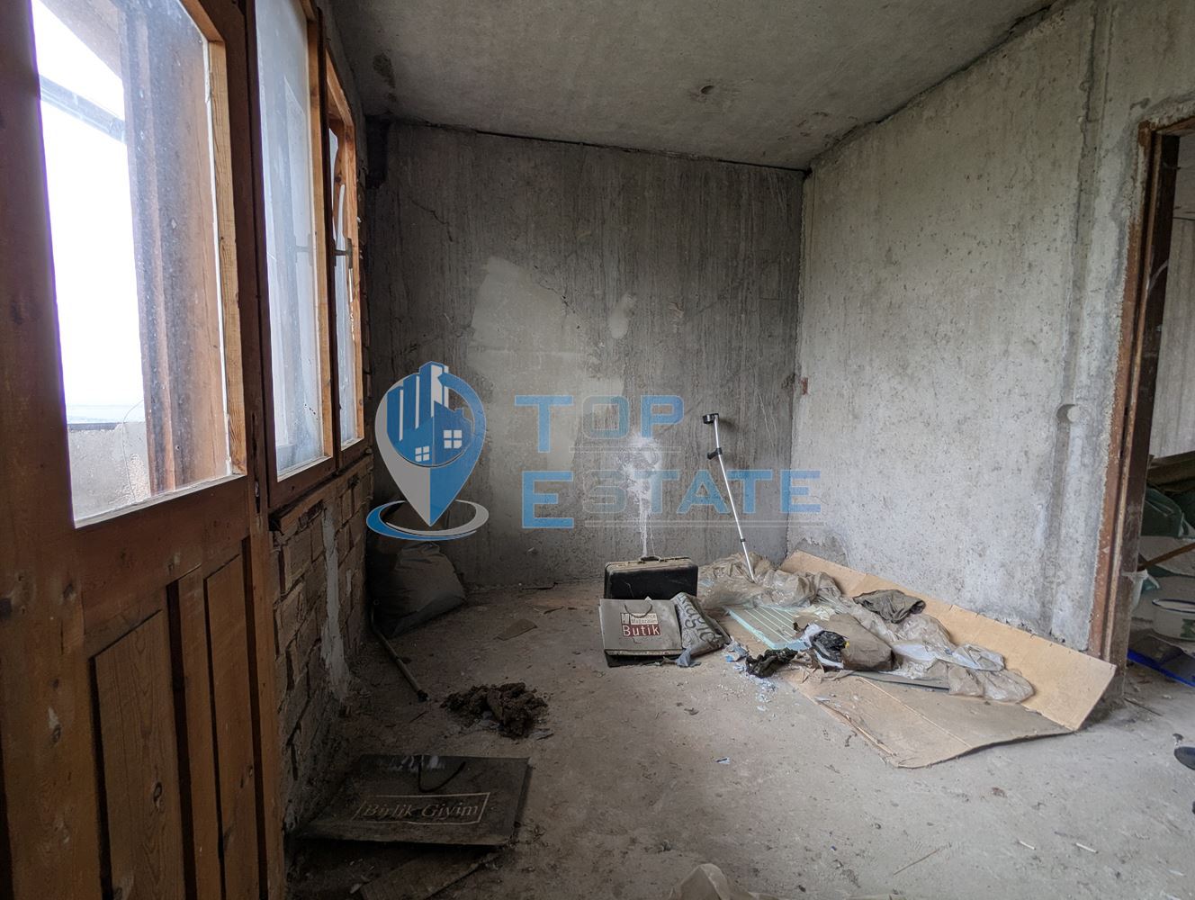 Многостаен апартамент в квартал Пролет, град Горна Оряховица, област Велико Търново-0 Многостаен апартамент в квартал Пролет, град Горна Оряховица, област Велико Търново - 0