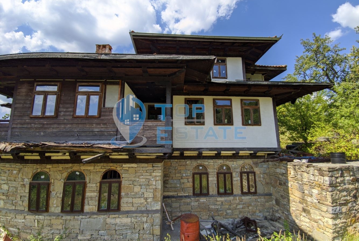 Инвестиционен имот в Еленския балкан - 0