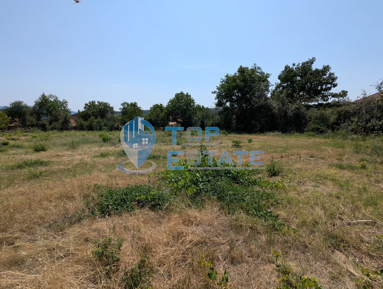 Парцел подходящ за жилищно строителство в село Драгижево, област Велико Търново - 0
