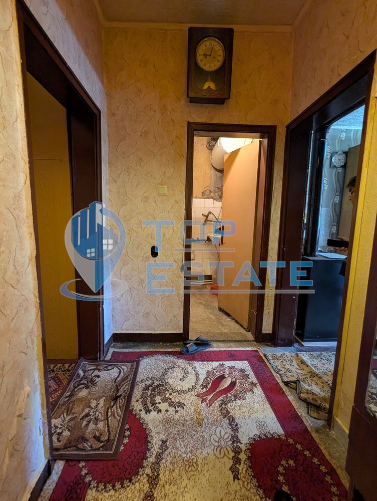 Гарсониера в тухлена сграда в близост до центъра на град Горна Оряховица, област Велико Търново - 0