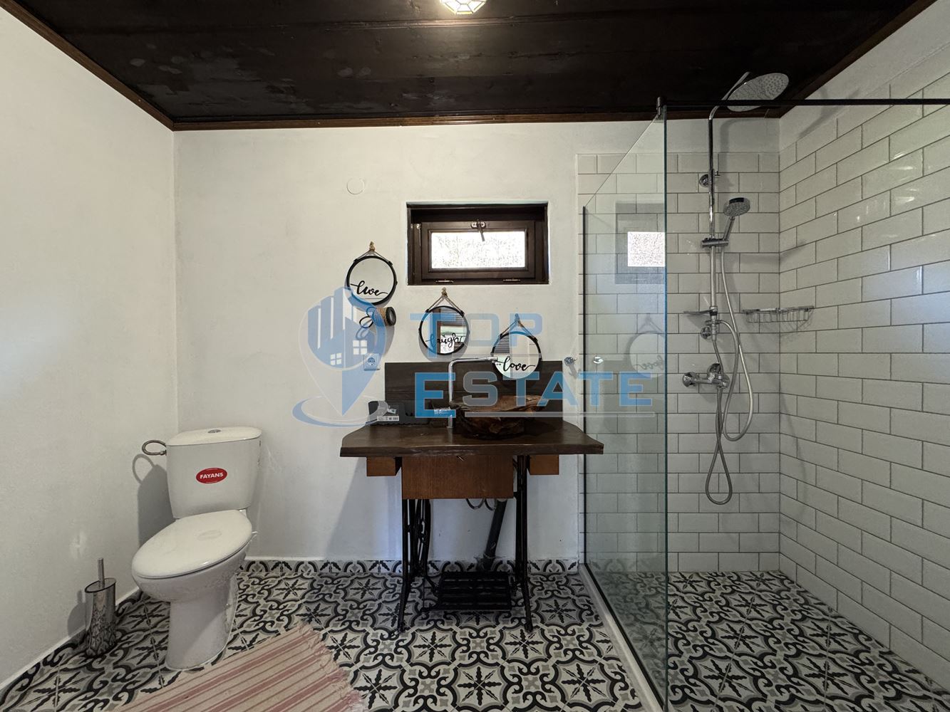 Реновирана къща в Еленския Балкан, област Велико Търново - 0