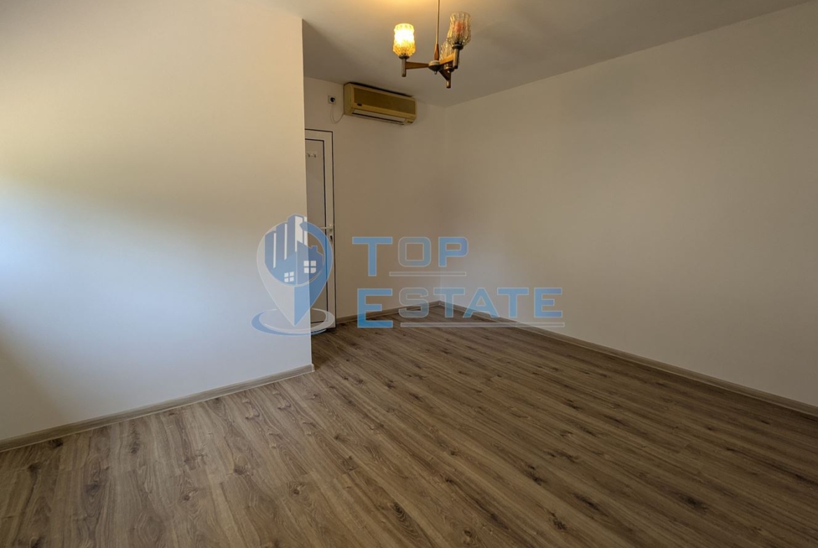 Едноетажна къща след основен ремонт в град Павликени, област Велико Търново - 0