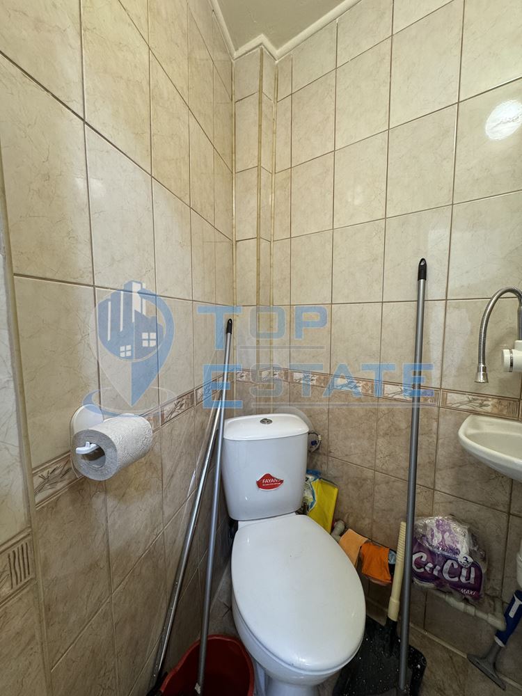 Две помещения за търговска дейност в гр. Горна Оряховица, област Велико Търново-0 Две помещения за търговска дейност в гр. Горна Оряховица, област Велико Търново - 0