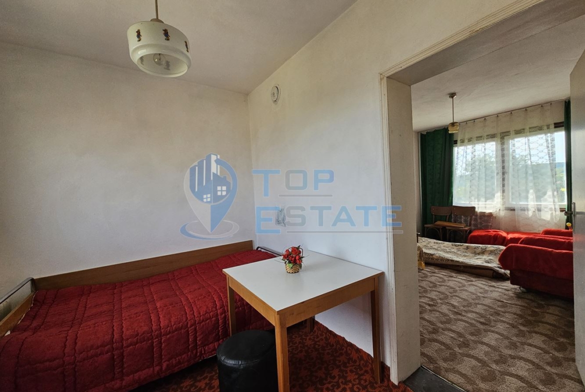 Монолитна двуетажна къща с втора къща в един двор в село Ново Градище, област Велико Търново - 0