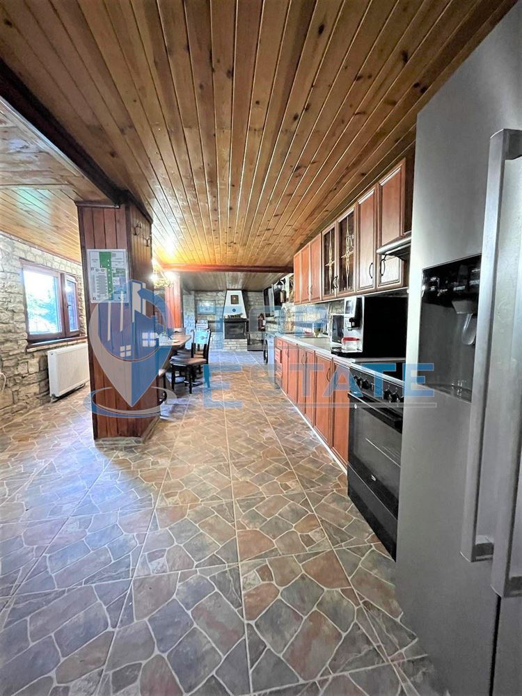 Успешно работеща къща за гости с басейн и отлична репутация в село Миндя - 0