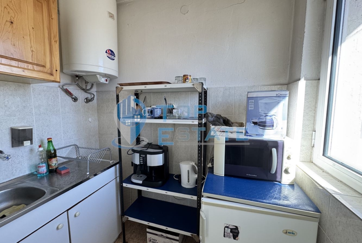 Производствено-административен комплекс в гр. Лясковец, област Велико Търново. - 0