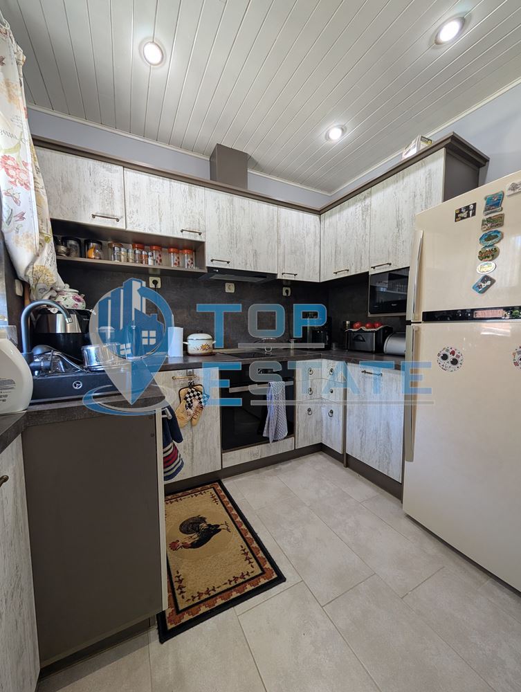 Реновирана двуетажна къща в Тревненския балкан - 0