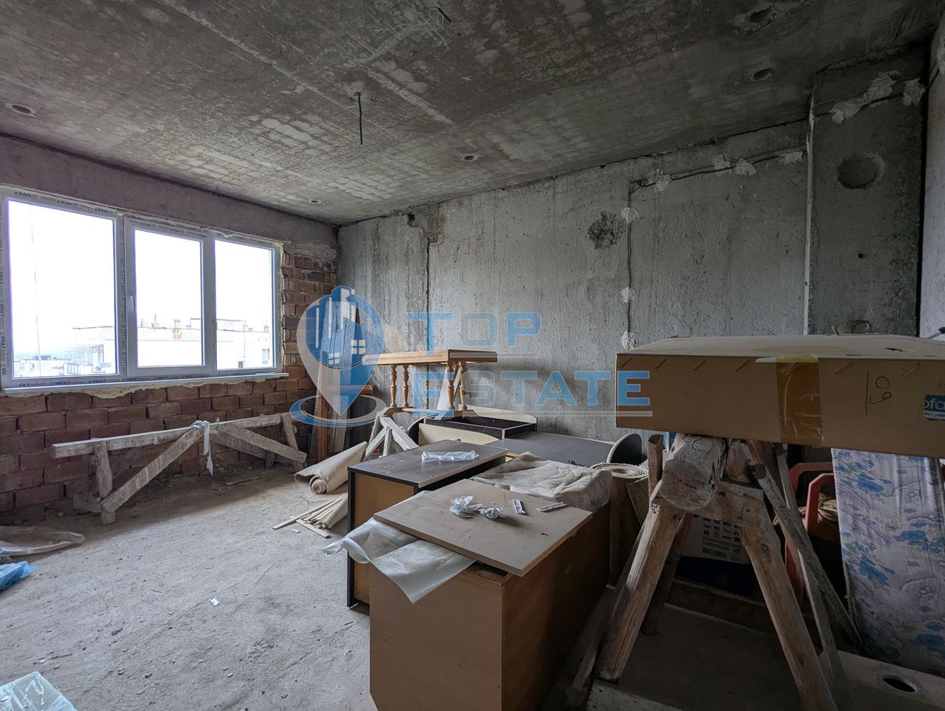 Многостаен апартамент в квартал Пролет, град Горна Оряховица, област Велико Търново-0 Многостаен апартамент в квартал Пролет, град Горна Оряховица, област Велико Търново - 0