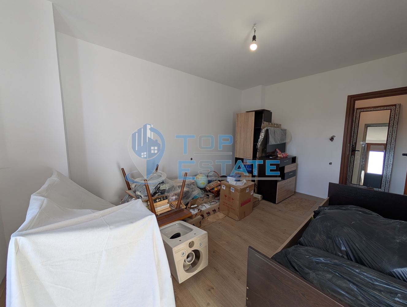 Тристаен тухлен апартамент в квартал Светушка, град Трявна - 0