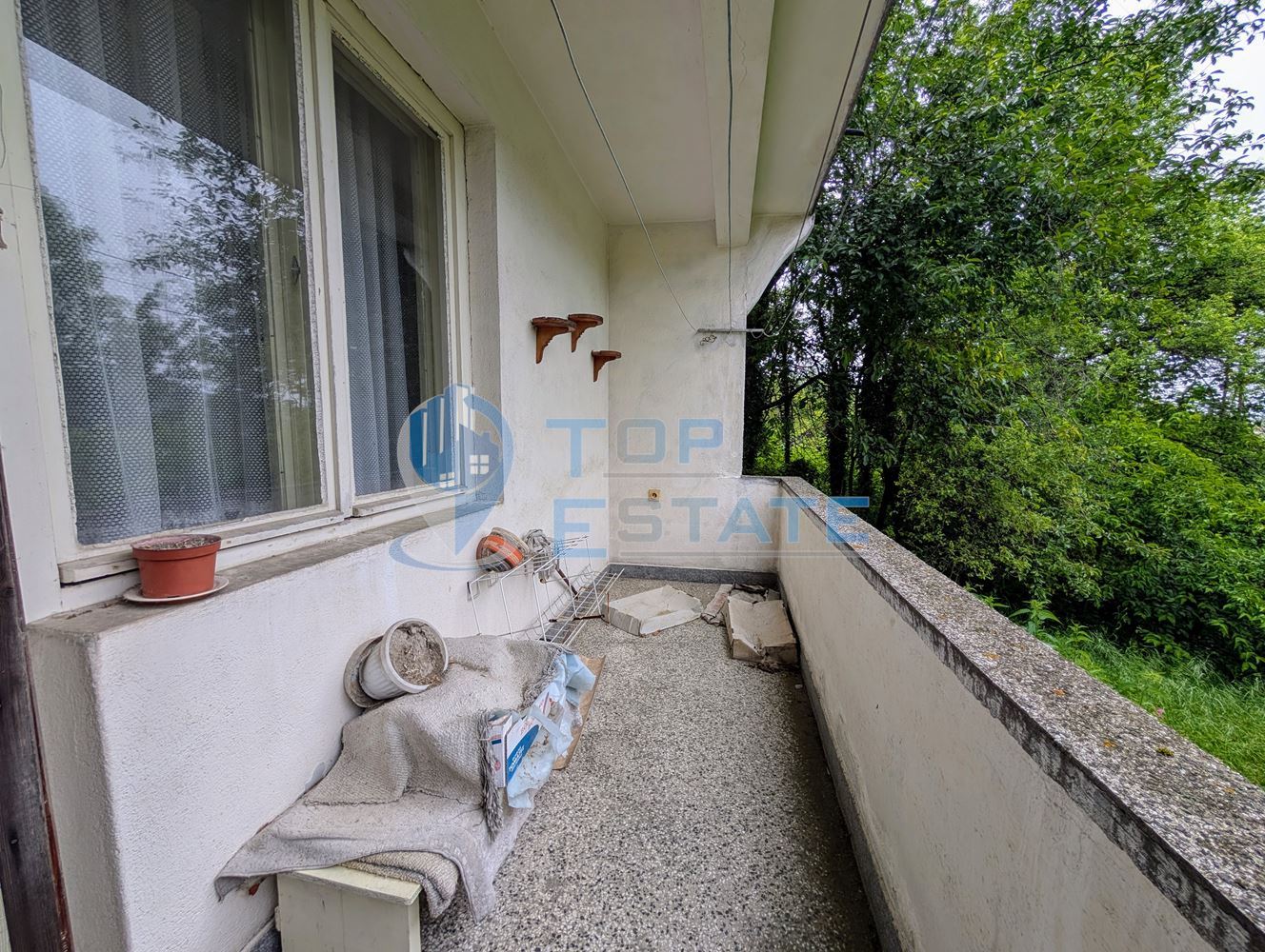 Двуетажна тухлена къща с панорамна гледка в град Плачковци - 0