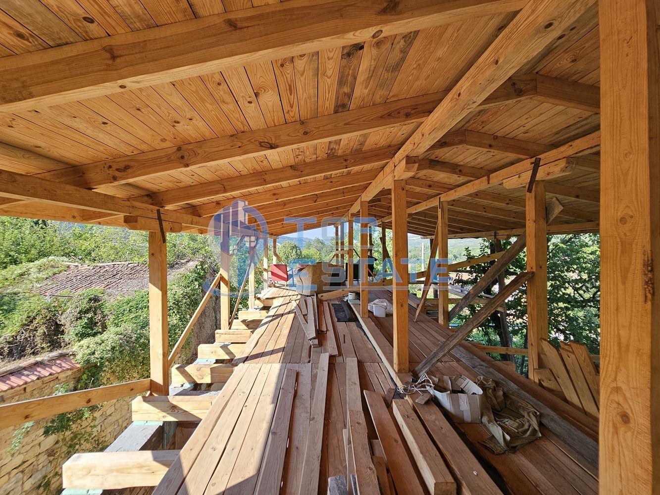 Къща с голям двор в село Горско Косово до язовир Александър Стамболийски - 0