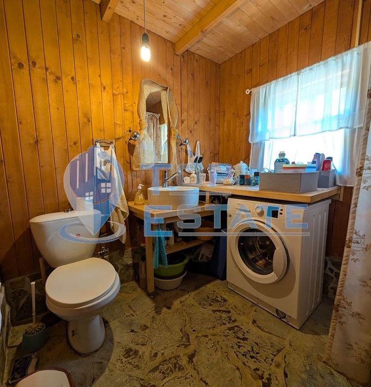 Автентична реновирана къща в град Елена - 0