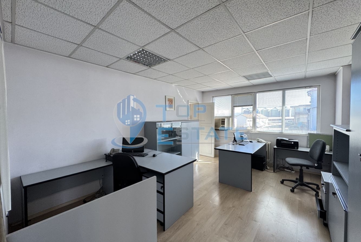 Производствено-административен комплекс в гр. Лясковец, област Велико Търново. - 0