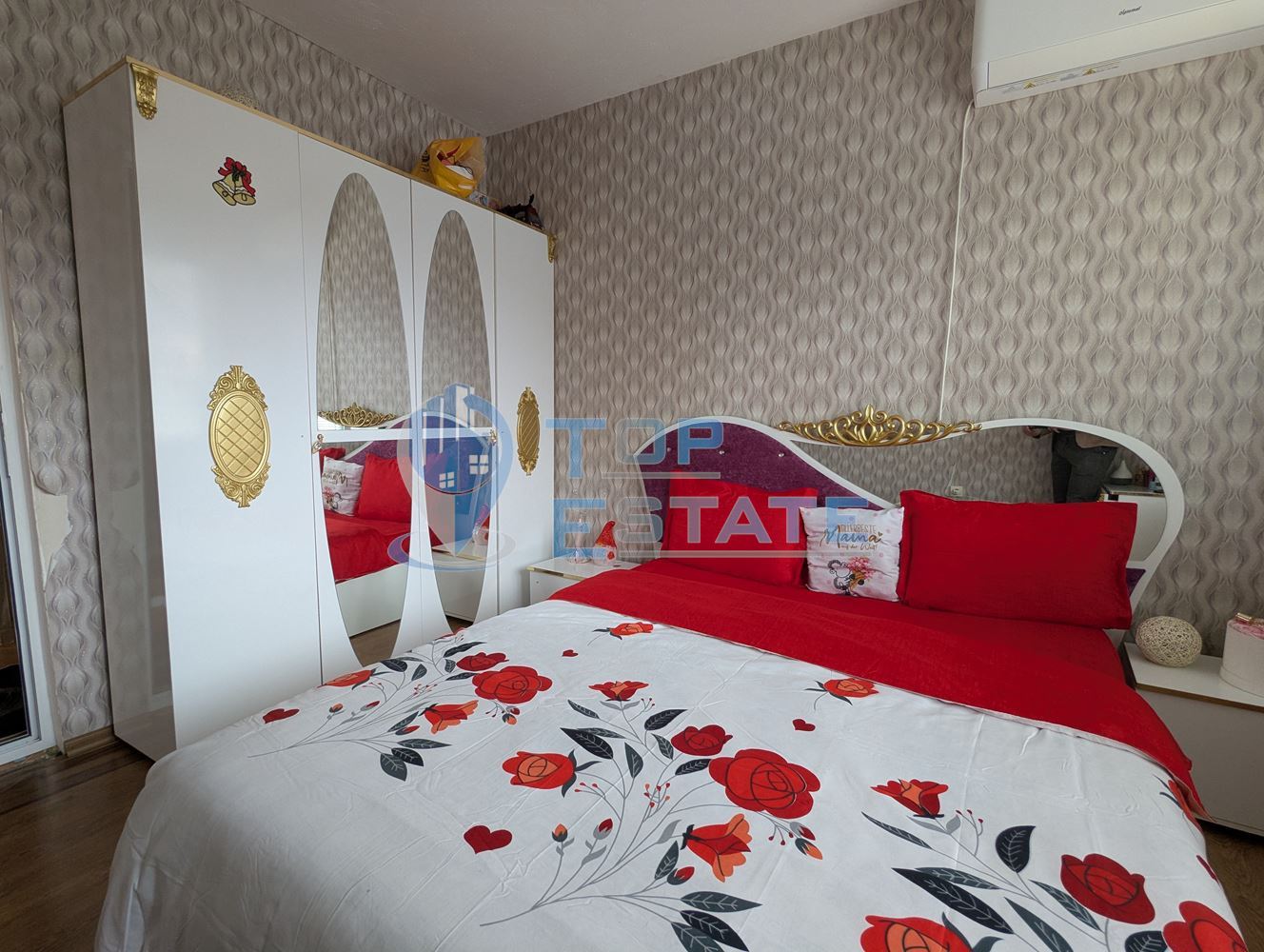 Ремонтирана масивна къща с голям и поддържан двор в село Асеново, община Стражица, област Велико Търново - 0