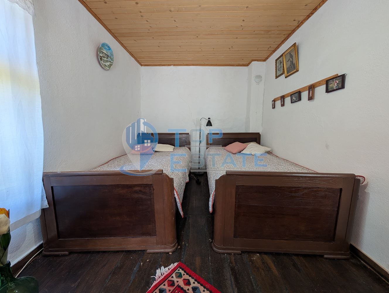 Автентична реновирана къща в град Елена - 0