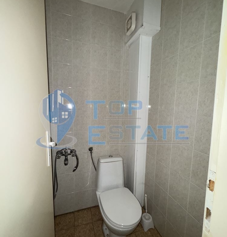 Производствено-административен комплекс в гр. Лясковец, област Велико Търново. - 0