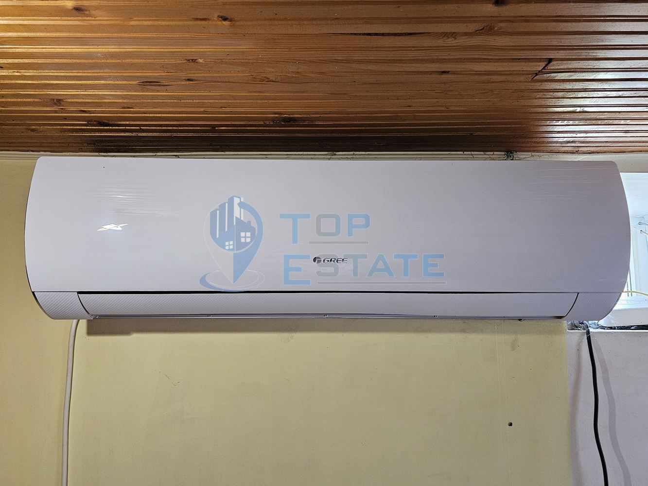 Ремонтирана и обзаведена къща с два санитарни възела в село Хотница, област Велико Търново - 0