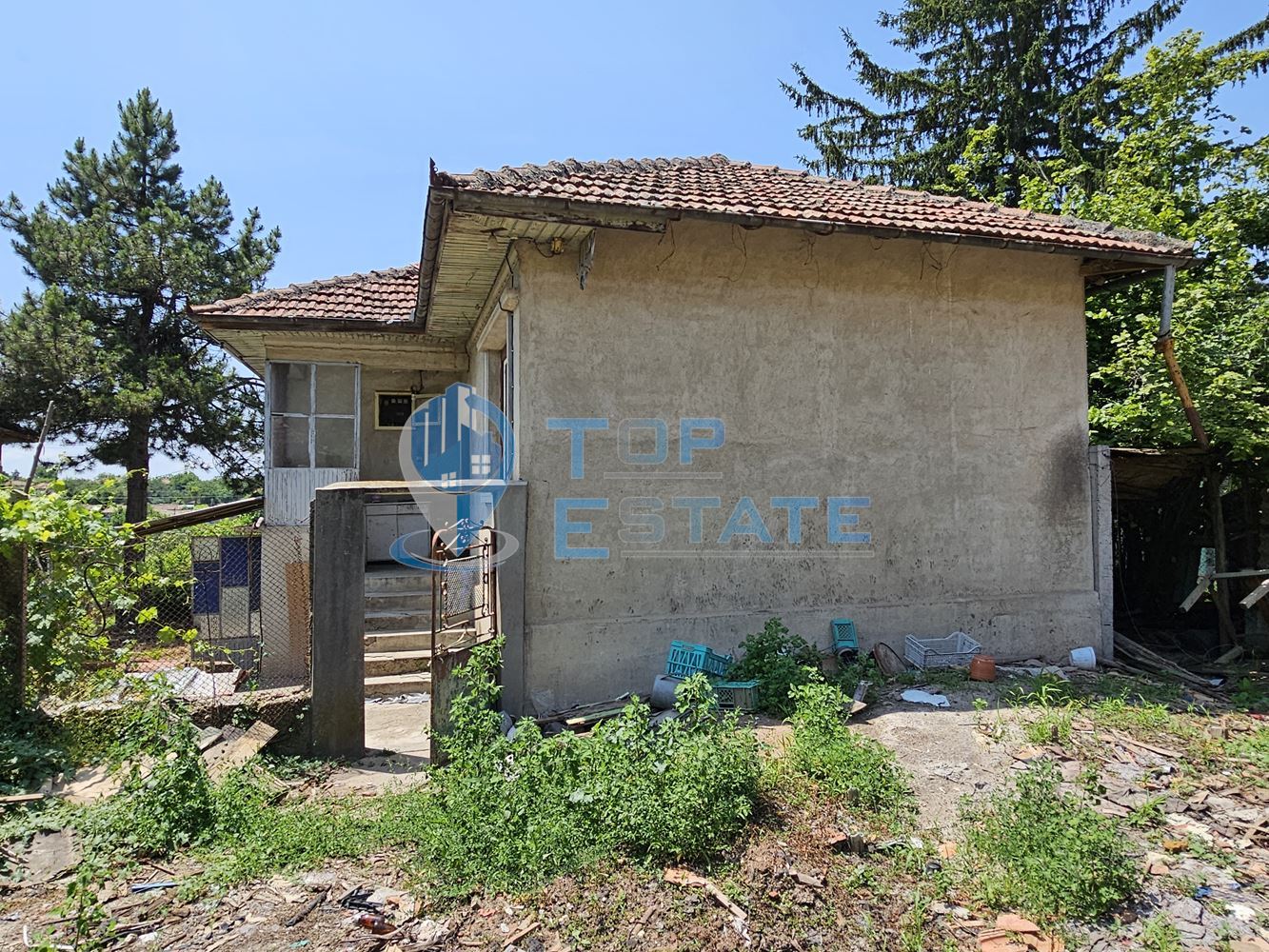 Здрава тухлена къща с три спални в село Копривец, област Русе - 0