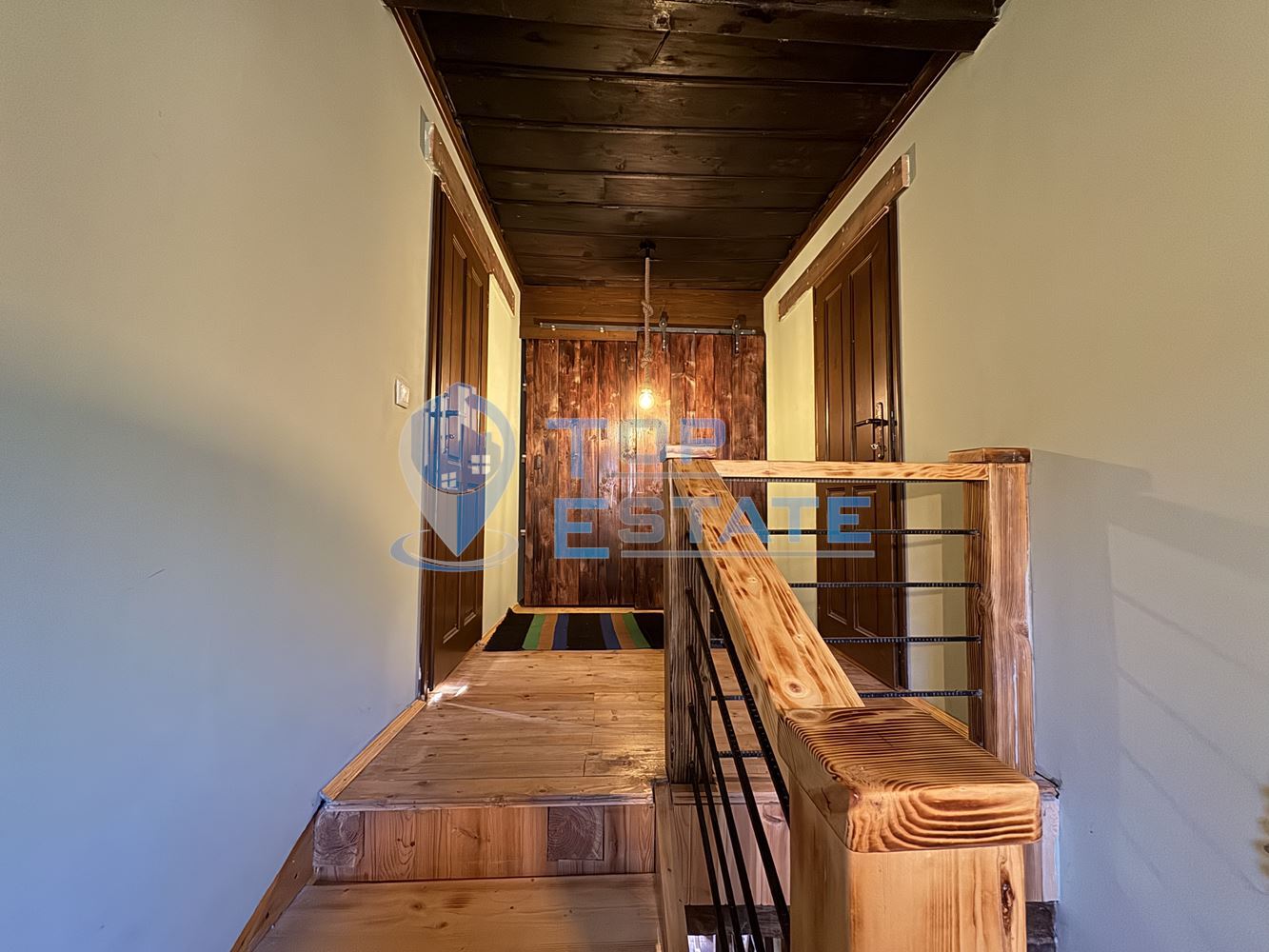 Реновирана къща в Еленския Балкан, област Велико Търново - 0