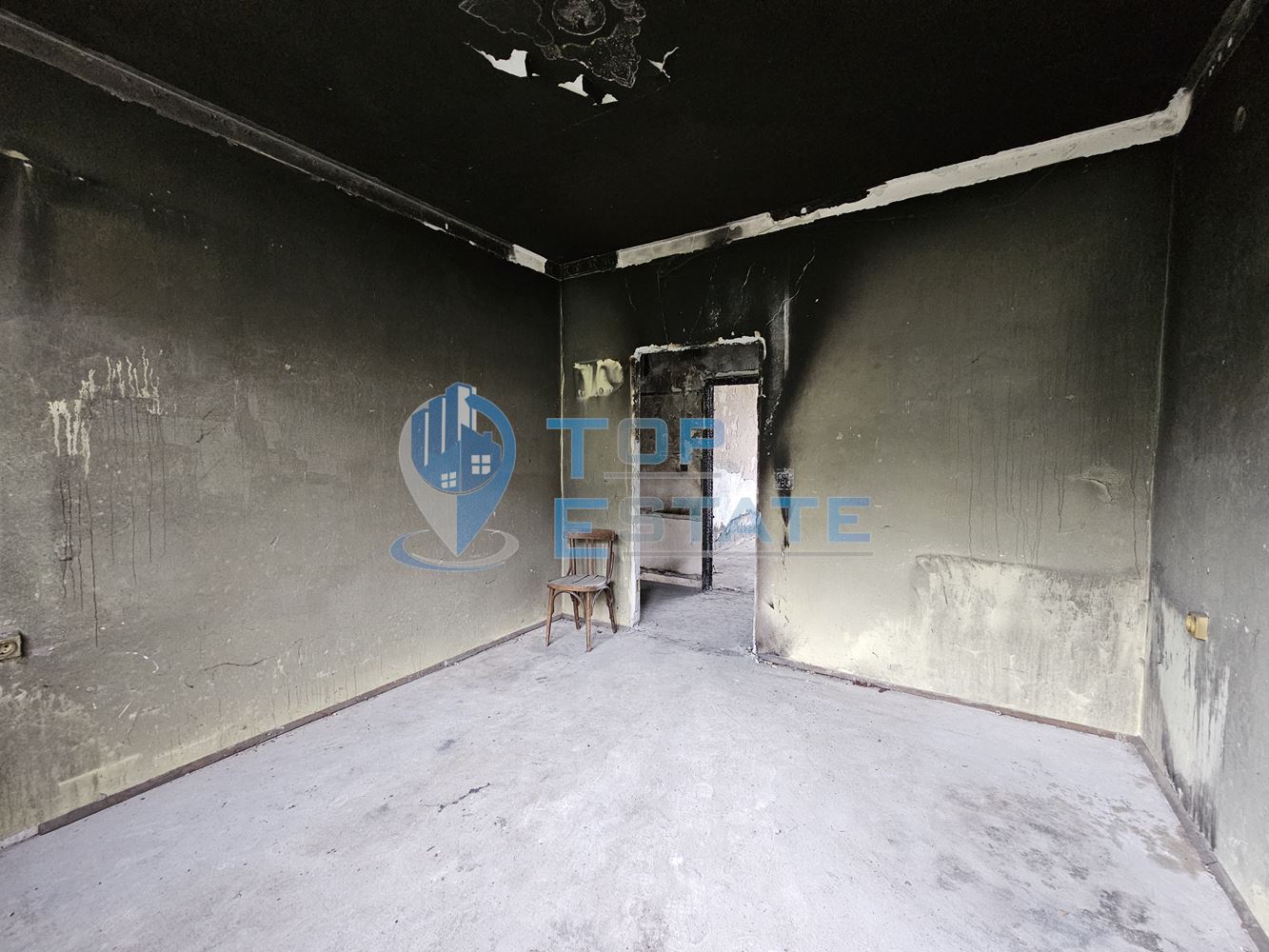 Двустаен панелен апартамент на междинен етаж в квартал Чолаковци, град Велико Търново - 0