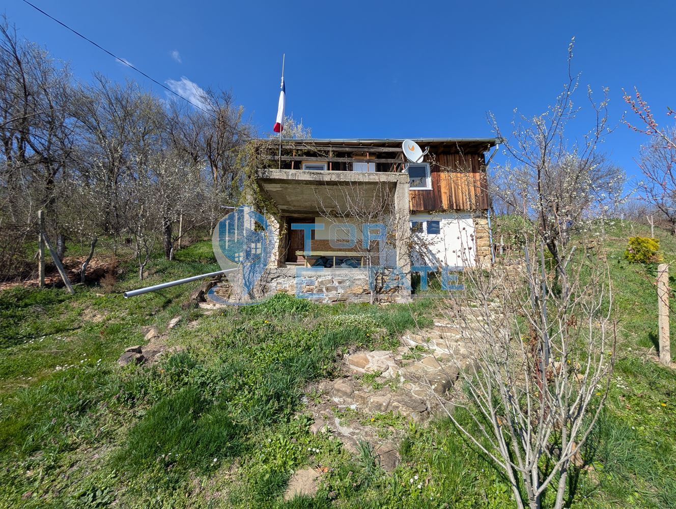 Къща с прекрасна панорама в село Длъжка поляна, област Търговище - 0