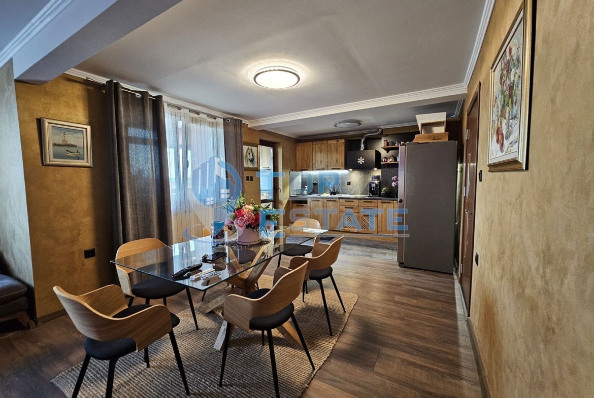 Луксозно обзаведен тристаен тухлен апартамент в кв. Картала гр. Велико Търново - 0