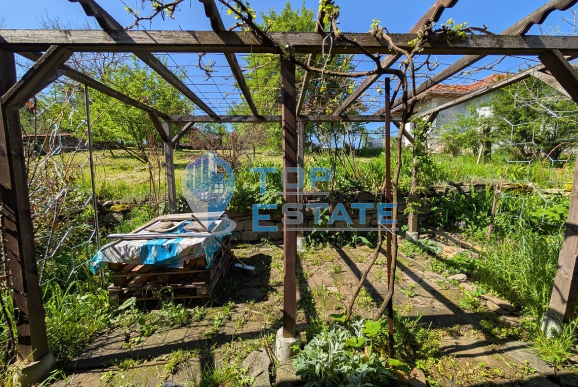 Автентична реновирана къща в град Елена - 0