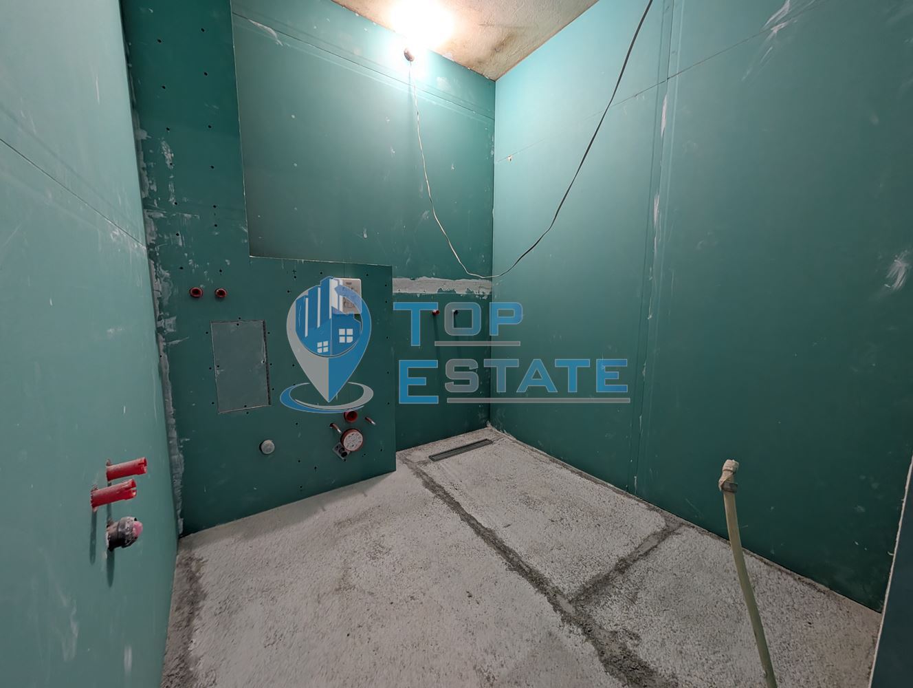 Тристаен тухлен апартамент в квартал Светушка, град Трявна - 0