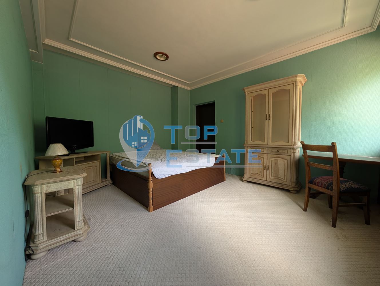 Масивна сграда за обществено обслужване в град Плачковци - 0