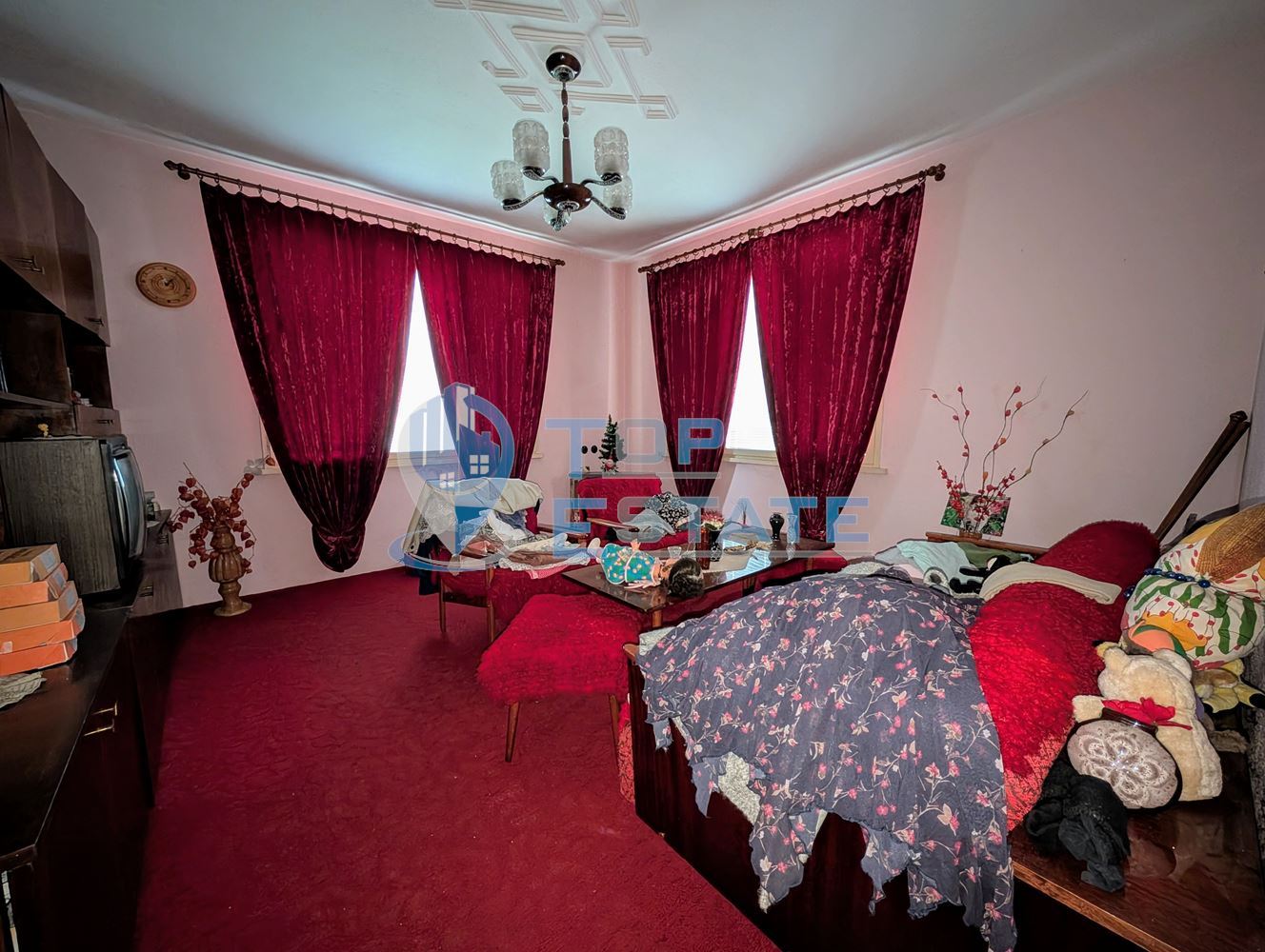 Двуетажна тухлена къща с панорамна гледка в град Плачковци - 0