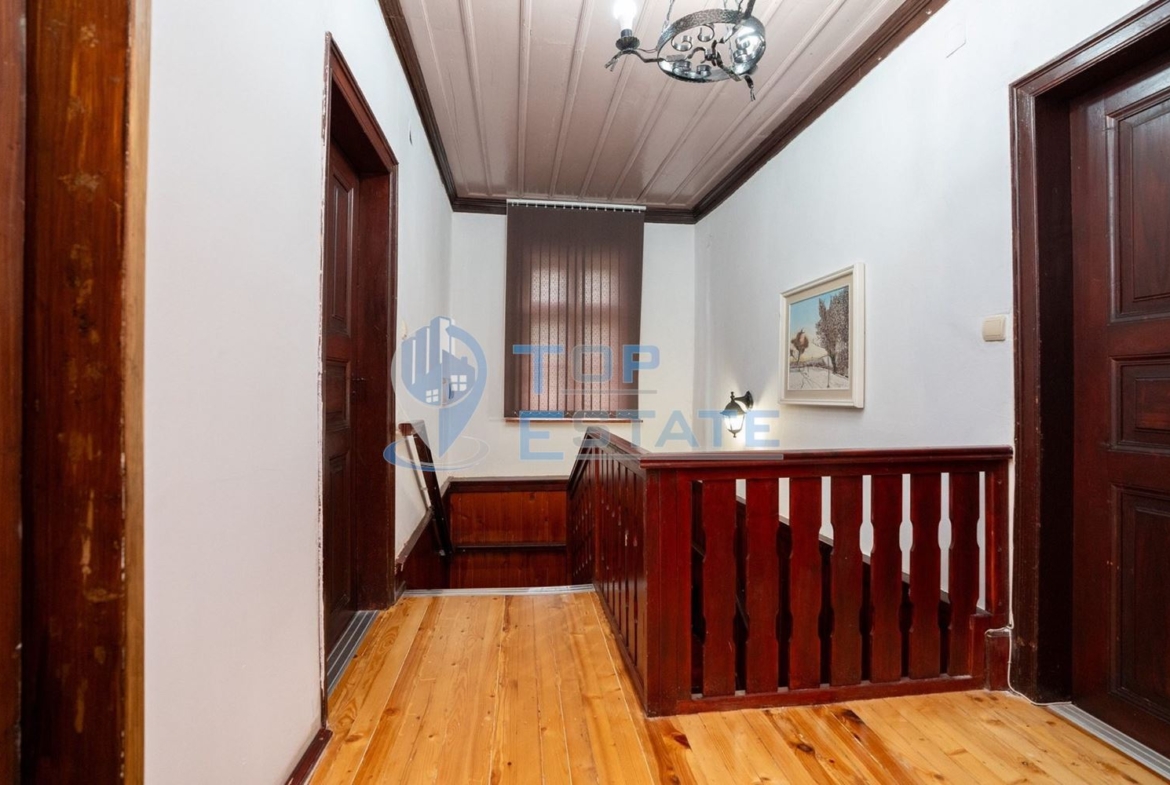 Успешно работеща къща за гости с басейн и отлична репутация в село Миндя - 0