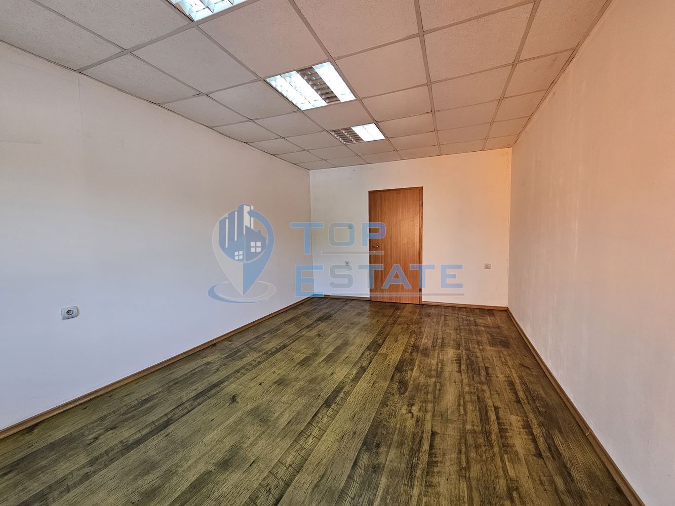 Офиси под наем в гр. Горна Оряховица-0 Офиси под наем в гр. Горна Оряховица - 0