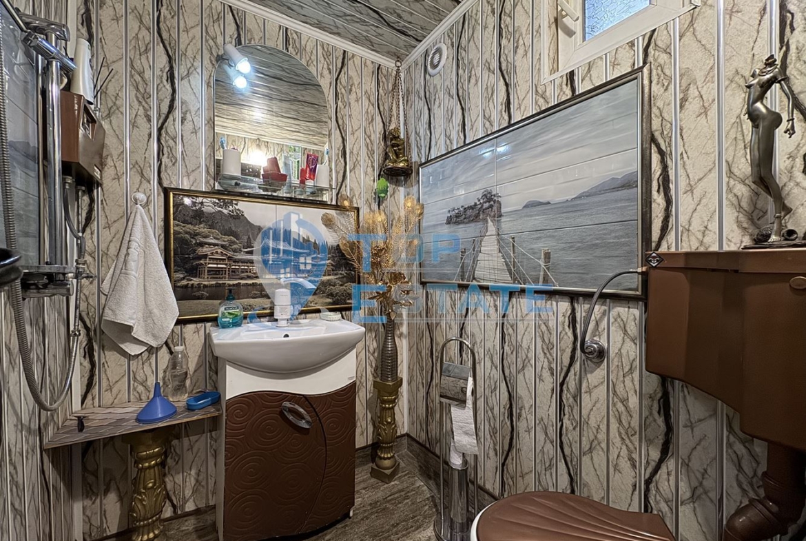 Къща с кладенец в село Правда, област Велико Търново - 0