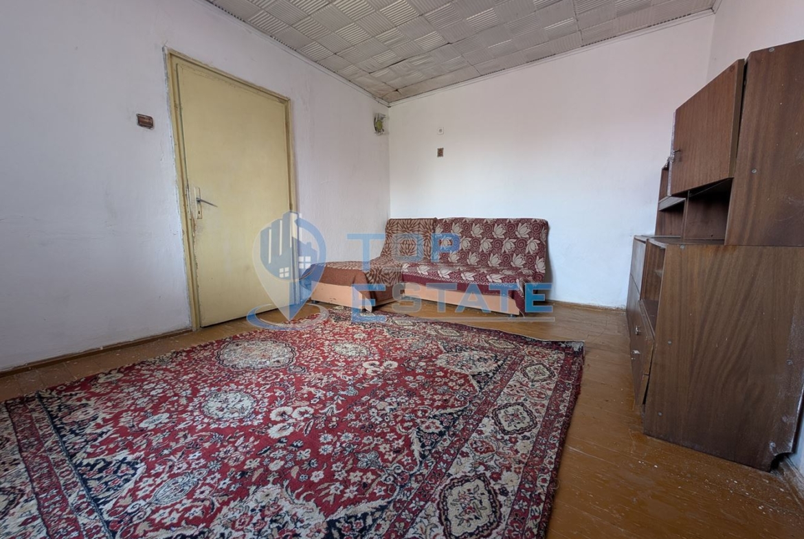 Едноетажна тухлена къща с гараж в село Павел - 0